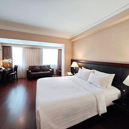 Anthai Saigon Hotel Хошимин Экстерьер фото