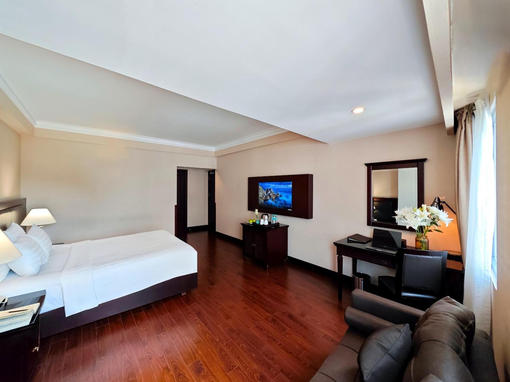 Anthai Saigon Hotel Хошимин Экстерьер фото