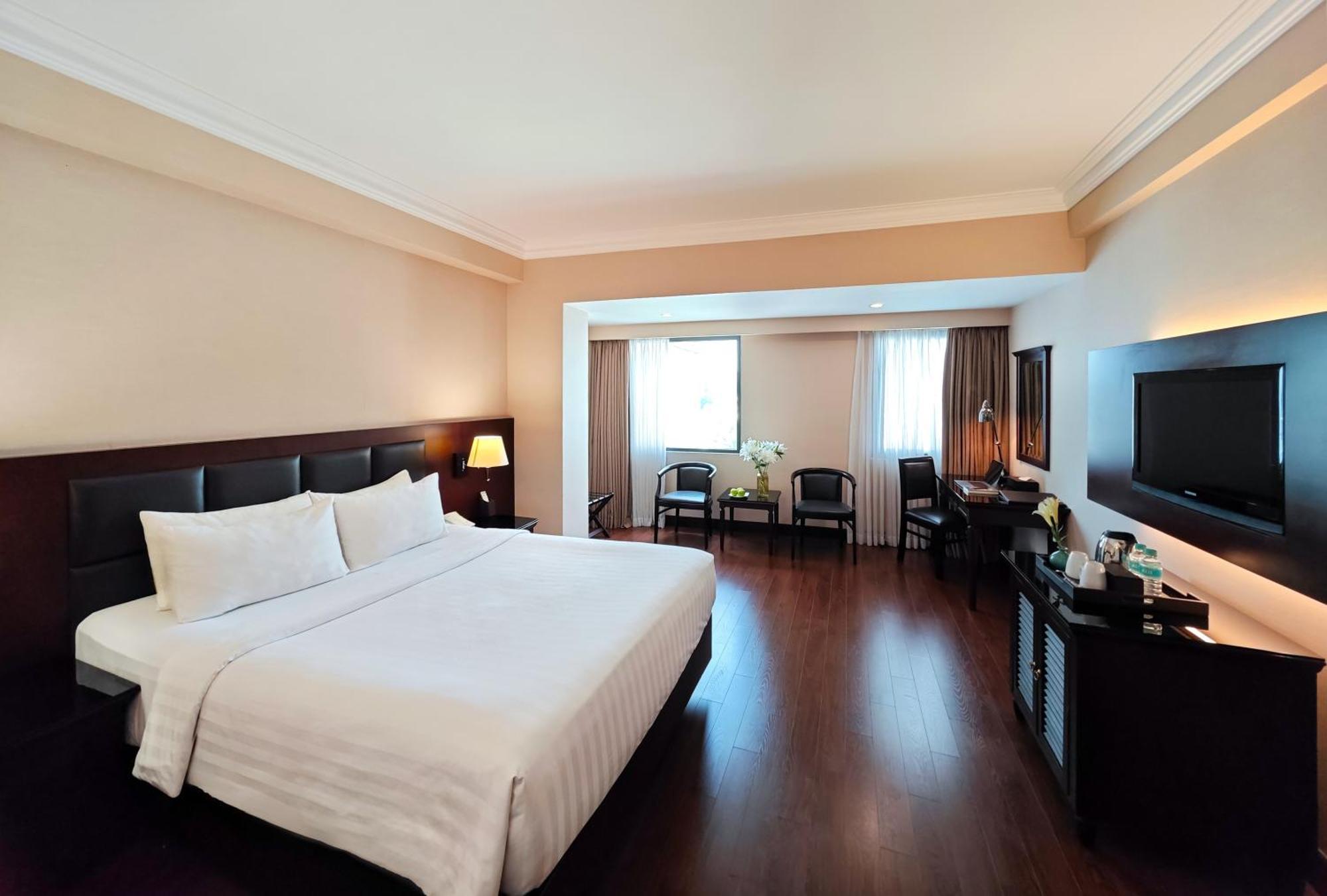 Anthai Saigon Hotel Хошимин Экстерьер фото
