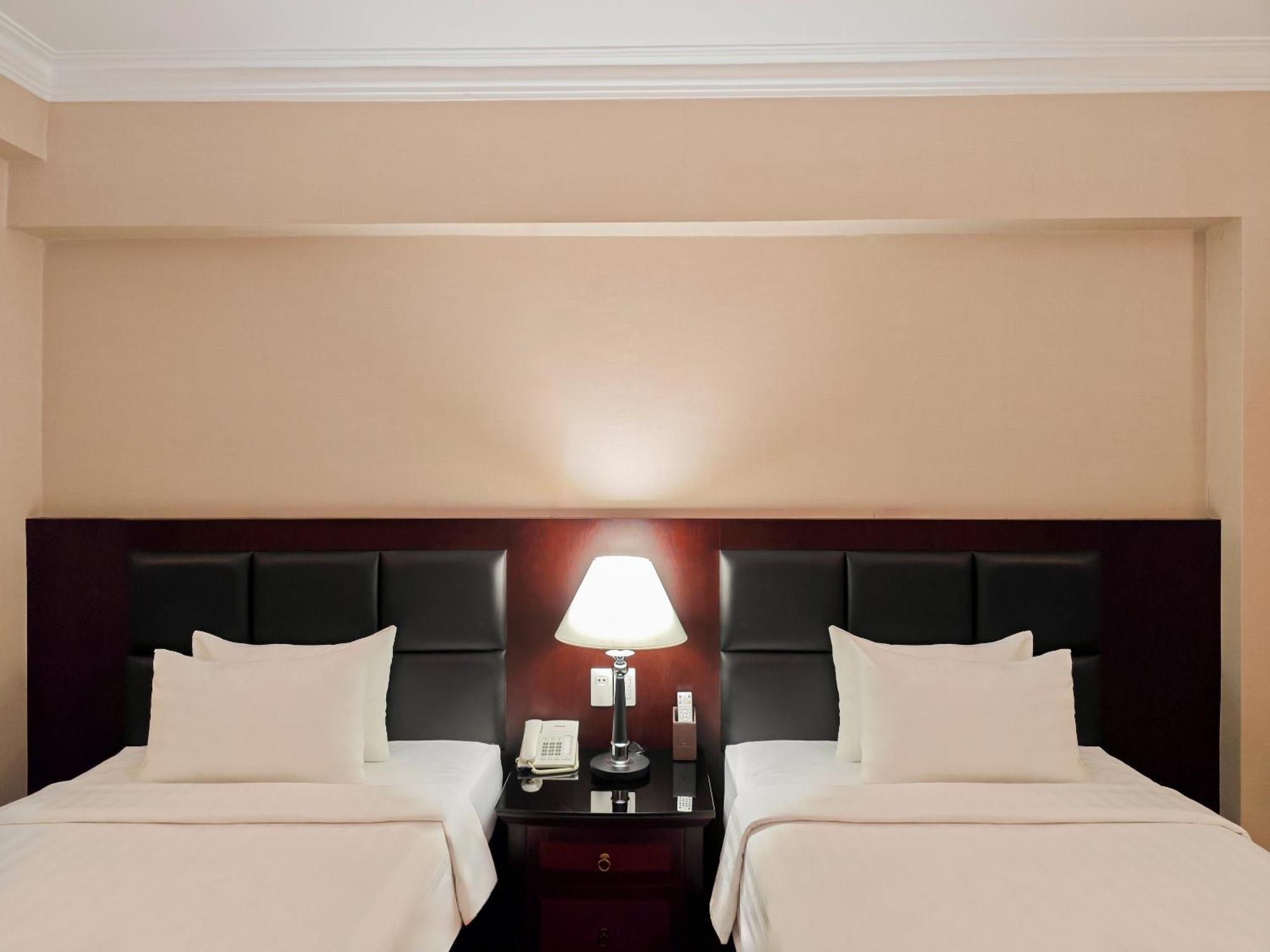 Anthai Saigon Hotel Хошимин Экстерьер фото